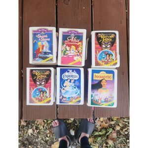 Vintage McDonald's Disney‎ Masterpiece Toy Lot Of 6 Cinderella Pocahontas Alice
